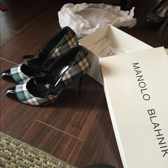 Manolo Blahnik Marzia - Picture 2 of 3